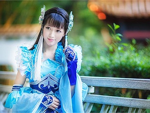 Mê mẩn trước cosplay class Y Sư trong Thiện Nữ Mobile