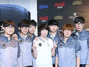 Đội tuyển siêu sao LMHT Hàn Quốc CJ Entus chính thức tuyên bố giải tán, có thể mua lại Longzhu Gaming