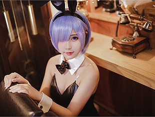 Cosplay Rem trong Re:Zero càng nhìn càng thấy mê hoặc