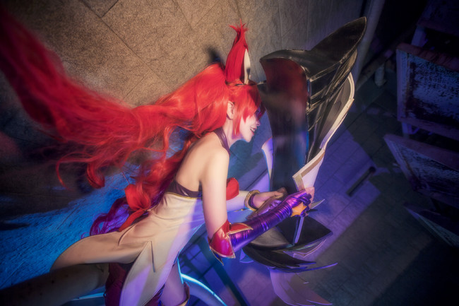 Mãn nhãn với Cosplay Jinx Vệ Binh Tinh Tú đẹp nhất từ trước đến nay