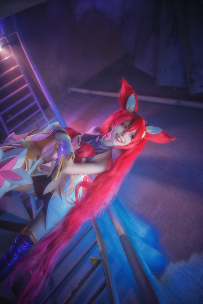 Mãn nhãn với Cosplay Jinx Vệ Binh Tinh Tú đẹp nhất từ trước đến nay