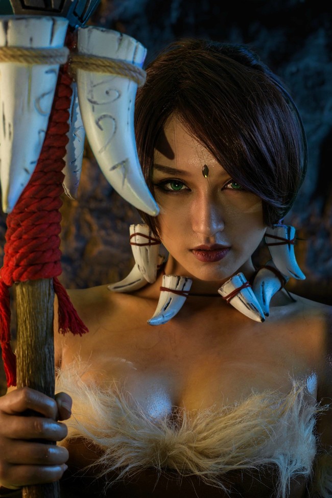 Bỏng mắt với Cosplay Nidalee hoang dã 