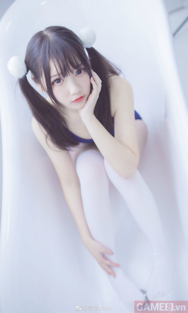 Không cần áo tắm 2 mảnh, bộ ảnh cosplay nữ sinh Nhật Bản này cũng làm bạn mát hơn trong ngày hè