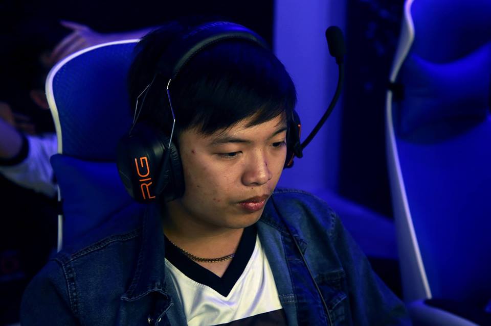 LMHT: POTM không nghe lời đàn anh và có lời lẽ thô tục với Baroibeo ngay trên stream của Scary