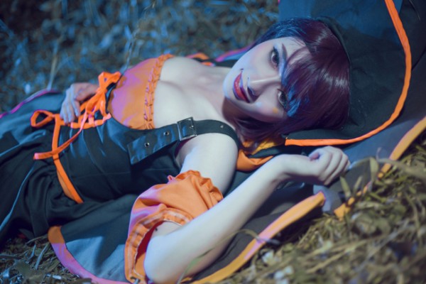 Cosplay Nidalee Phù Thủy tuyệt đẹp nức lòng fan hâm mộ LMHT