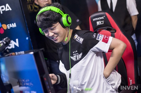 SKT Blank: "Tôi đã thi đấu thoải mái vì nếu thua KT Rolster thì cũng không phải là lỗi của tôi"