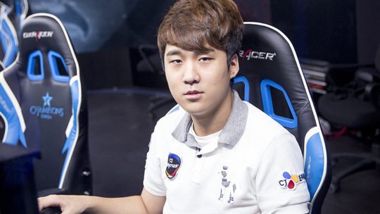 LMHT: Chia tay Profit SKT T1 công bố đội hình đón nhận tân binh Untara 4 mùa Thách đấu từ CJ Entus