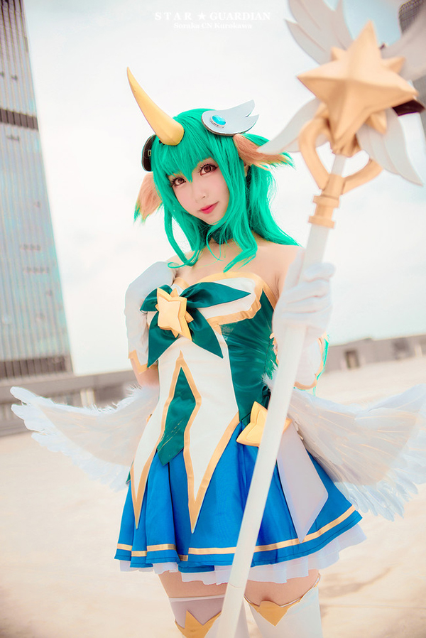 Cosplay tuyệt đẹp không tì vết của Vệ Binh Tinh Tú Soraka trong Liên Minh Huyền Thoại