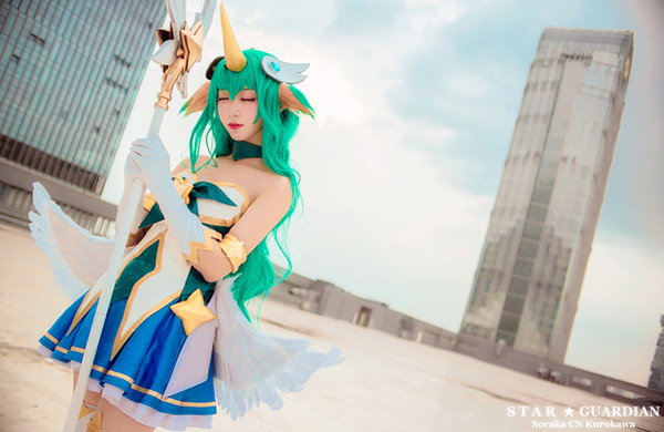 Cosplay tuyệt đẹp không tì vết của Vệ Binh Tinh Tú Soraka trong Liên Minh Huyền Thoại