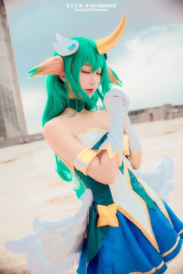 Cosplay tuyệt đẹp không tì vết của Vệ Binh Tinh Tú Soraka trong Liên Minh Huyền Thoại