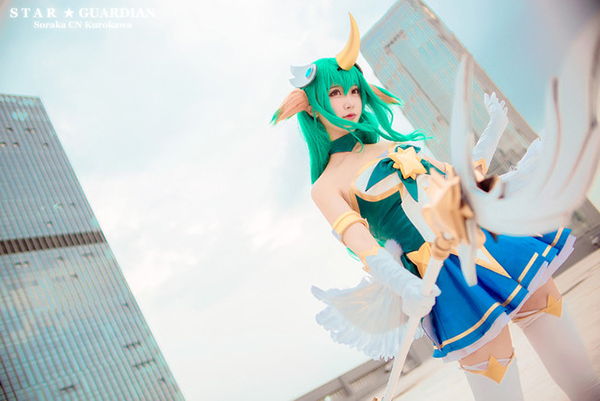 Cosplay tuyệt đẹp không tì vết của Vệ Binh Tinh Tú Soraka trong Liên Minh Huyền Thoại