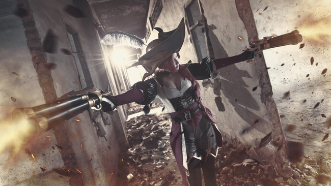 Rụng tim trước cosplay Miss Fortune Thuyền Trưởng siêu chất trong Liên Minh Huyền Thoại