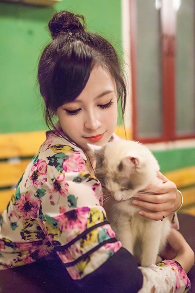 Ngẩn ngơ vì admin Tiên Kiếm xinh như sao Hàn?
